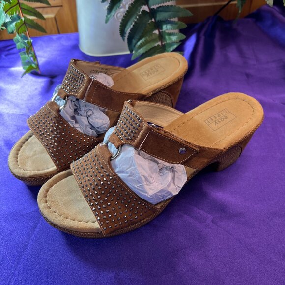 ๐easy Street Comfy 3 inch high Heels Slide Sandals with Adjustable Straps - Picture 3 of 16